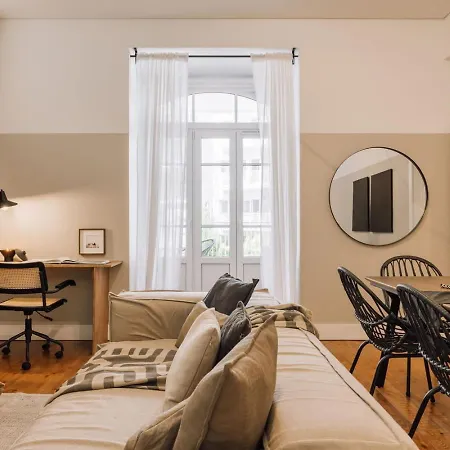 アパート Karoo - 2 Bedrooms And Terrace In Santo Antonio リスボン